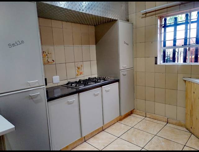 3 BEDROOM HOUSE FOR SALE IN BRACKENDOWNS